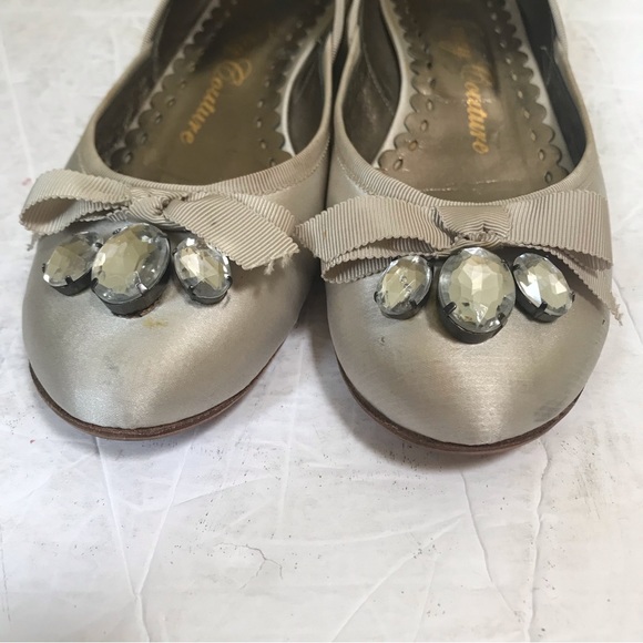 Juicy Couture Vintage Satin Gems Bows Ballerina Ballet Flats Shoe SlipOn Neutral - Picture 9 of 15